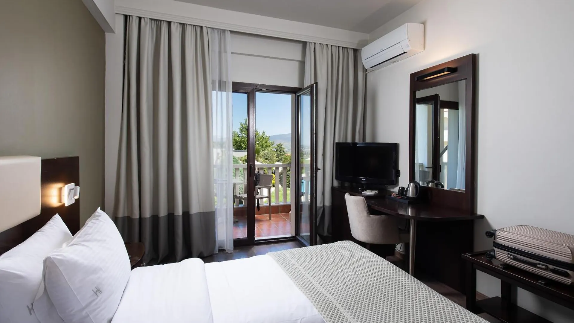 Heaven Hotel Thessaloniki Airport Neon Rysion Ελλάδα